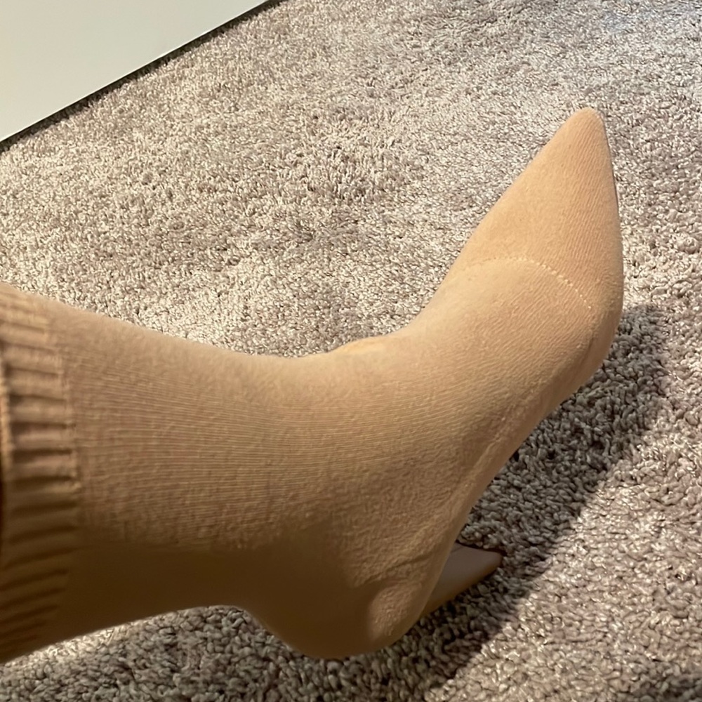 Womens Aldo shoe BRAND NEW
